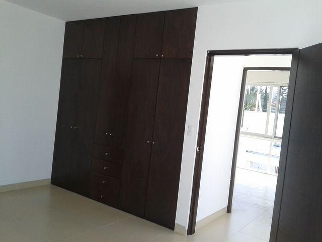 Closet Nogal Clasico